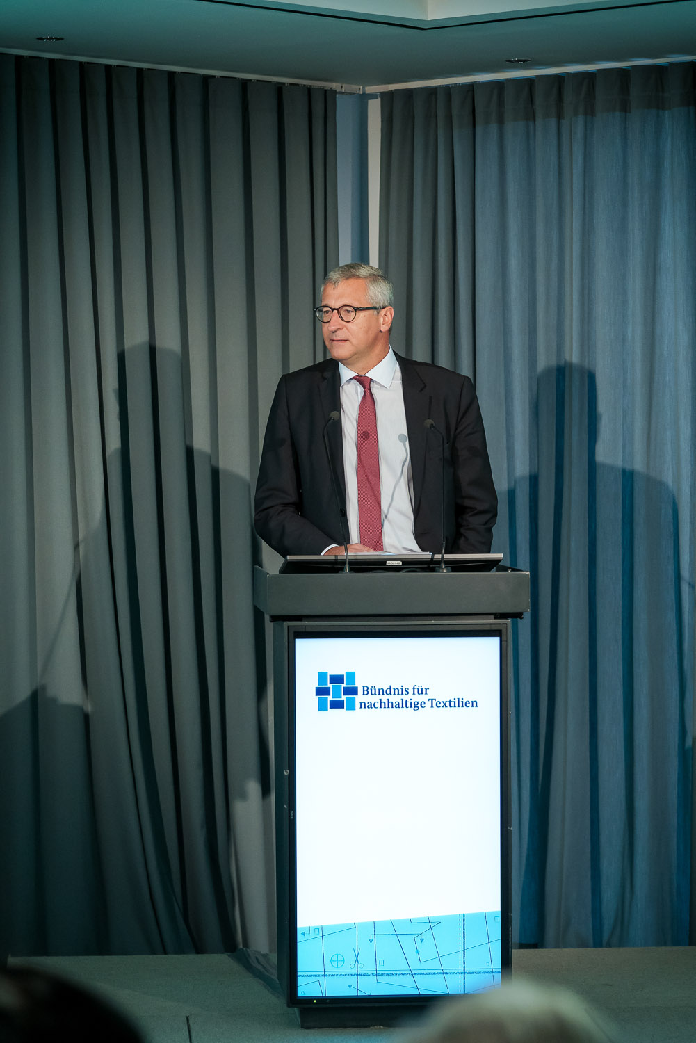 Jahrestagung und Mitgliederversammlung des Textilbündnisses in Berlin, Ministerialdirigent Dr. Bernhard Felmberg